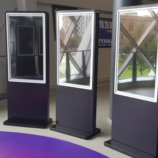 Interactive Freestanding Display, touch screen, interactive screen,