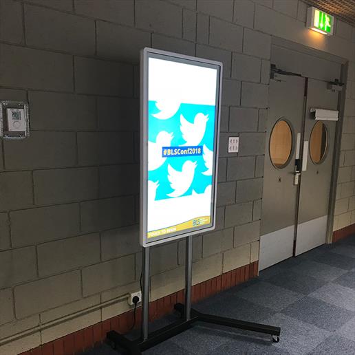 event hire, screen hire , digital signage hire, freestanding touch screen, digital totem